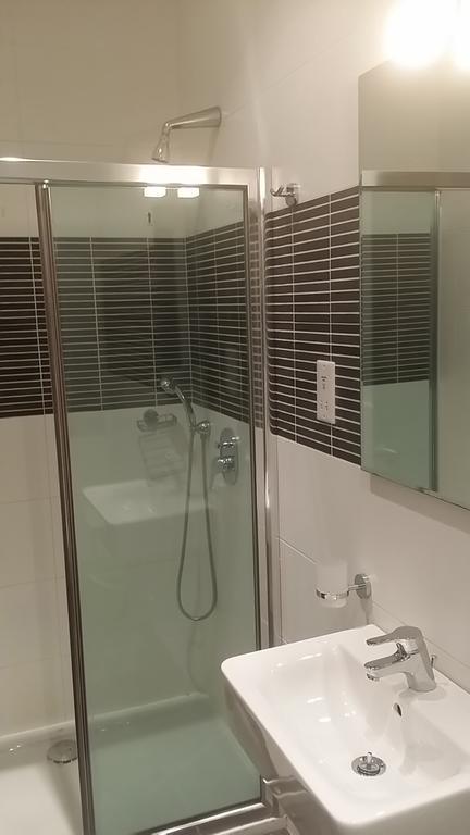 Paceville Montecarlo Apartments Saint Julian's 客房 照片