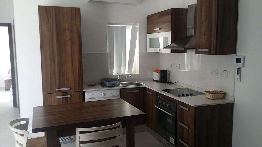 Paceville Montecarlo Apartments Saint Julian's 客房 照片