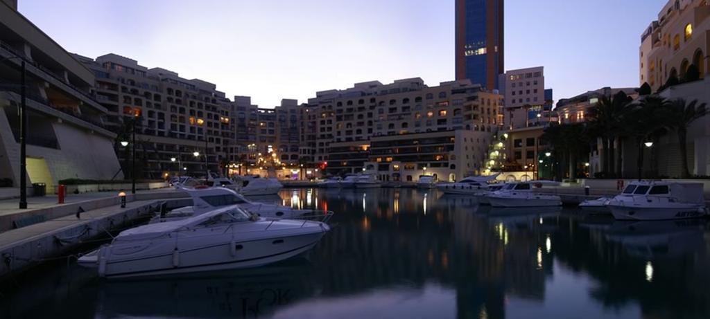 Paceville Montecarlo Apartments Saint Julian's 客房 照片