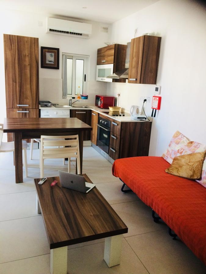 Paceville Montecarlo Apartments Saint Julian's 外观 照片