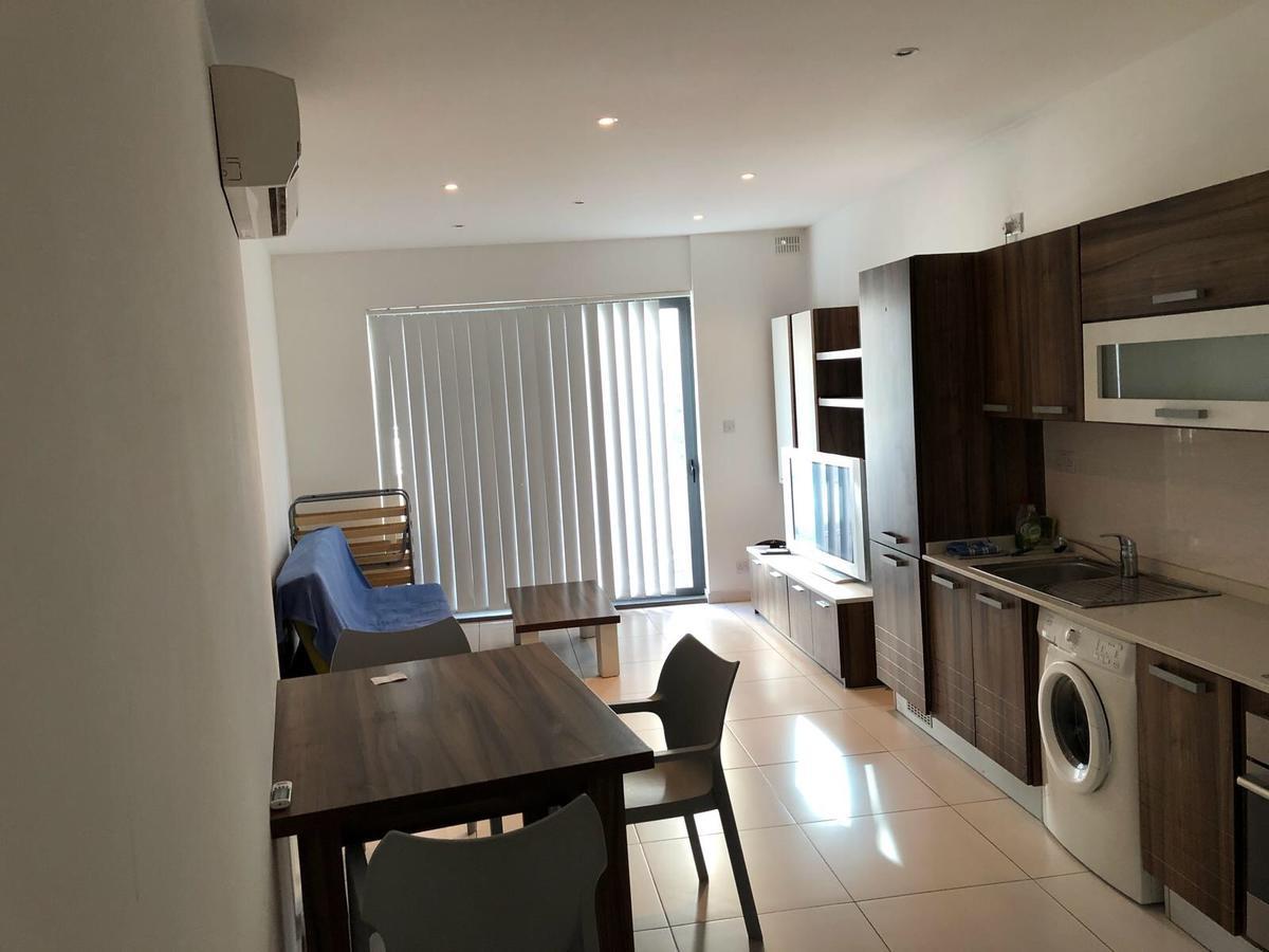 Paceville Montecarlo Apartments Saint Julian's 外观 照片