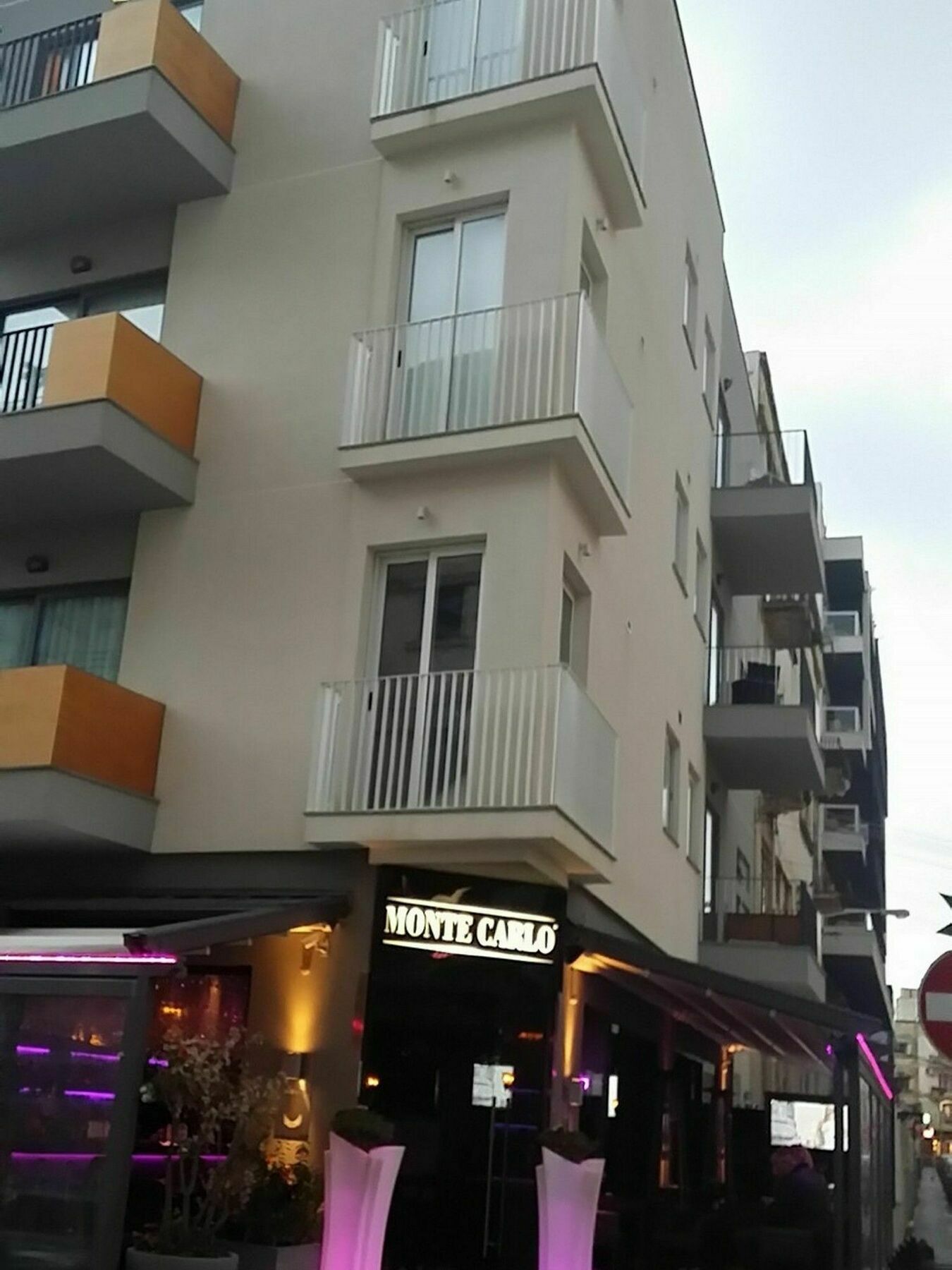 Paceville Montecarlo Apartments Saint Julian's 外观 照片